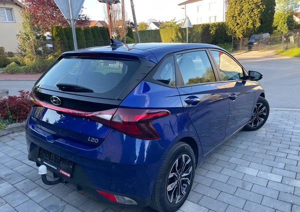 Hyundai i20 cena 54900 przebieg: 61080, rok produkcji 2020 z Trzebiatów małe 211